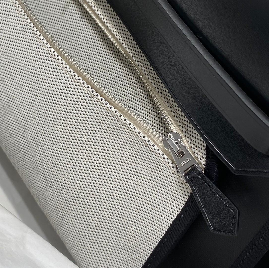 H**mes herbag 25x31x10cm