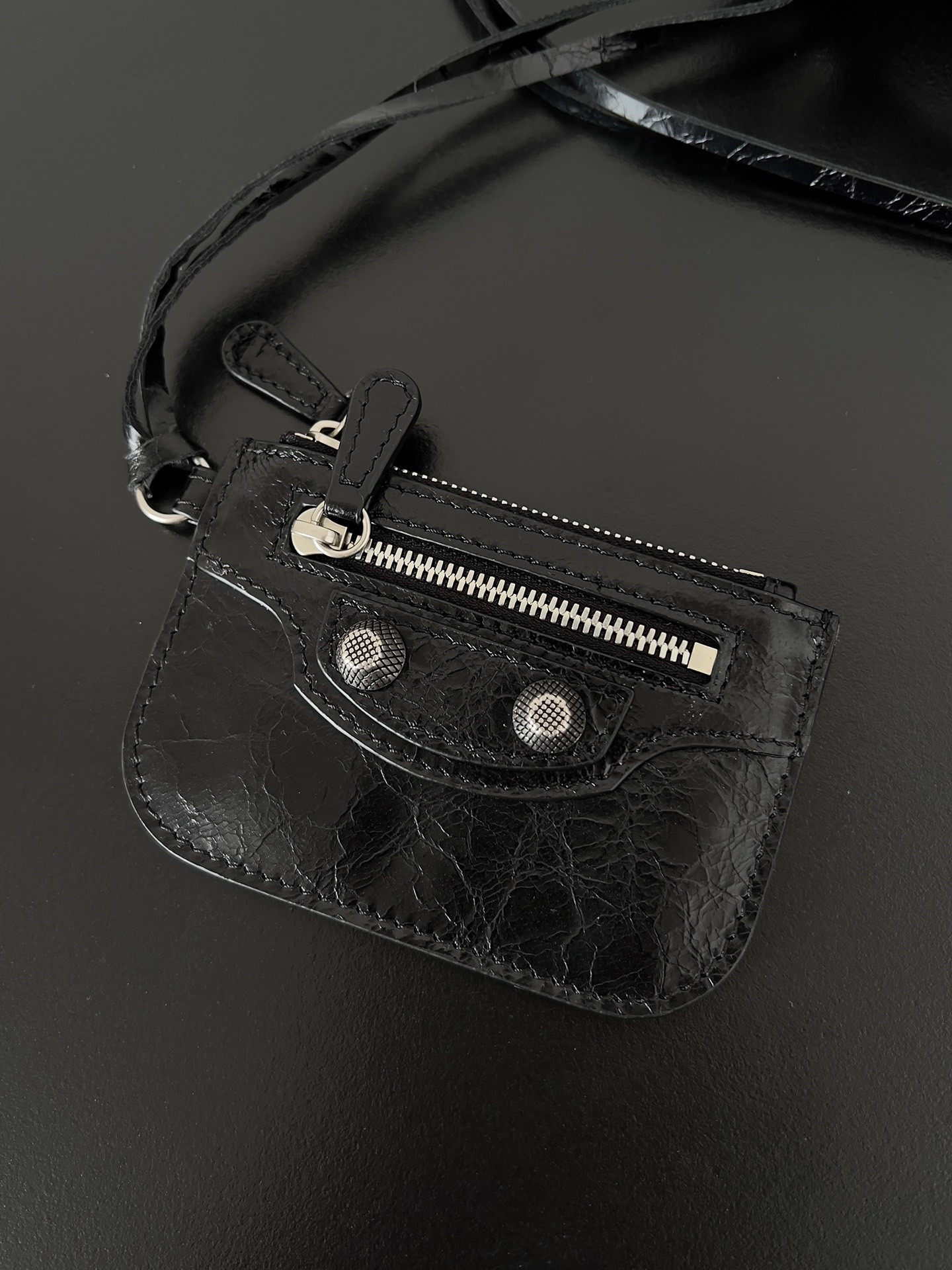 Ba*len*cia*ga le cagole mini flap bag in black 24 x 14 x 5 cm