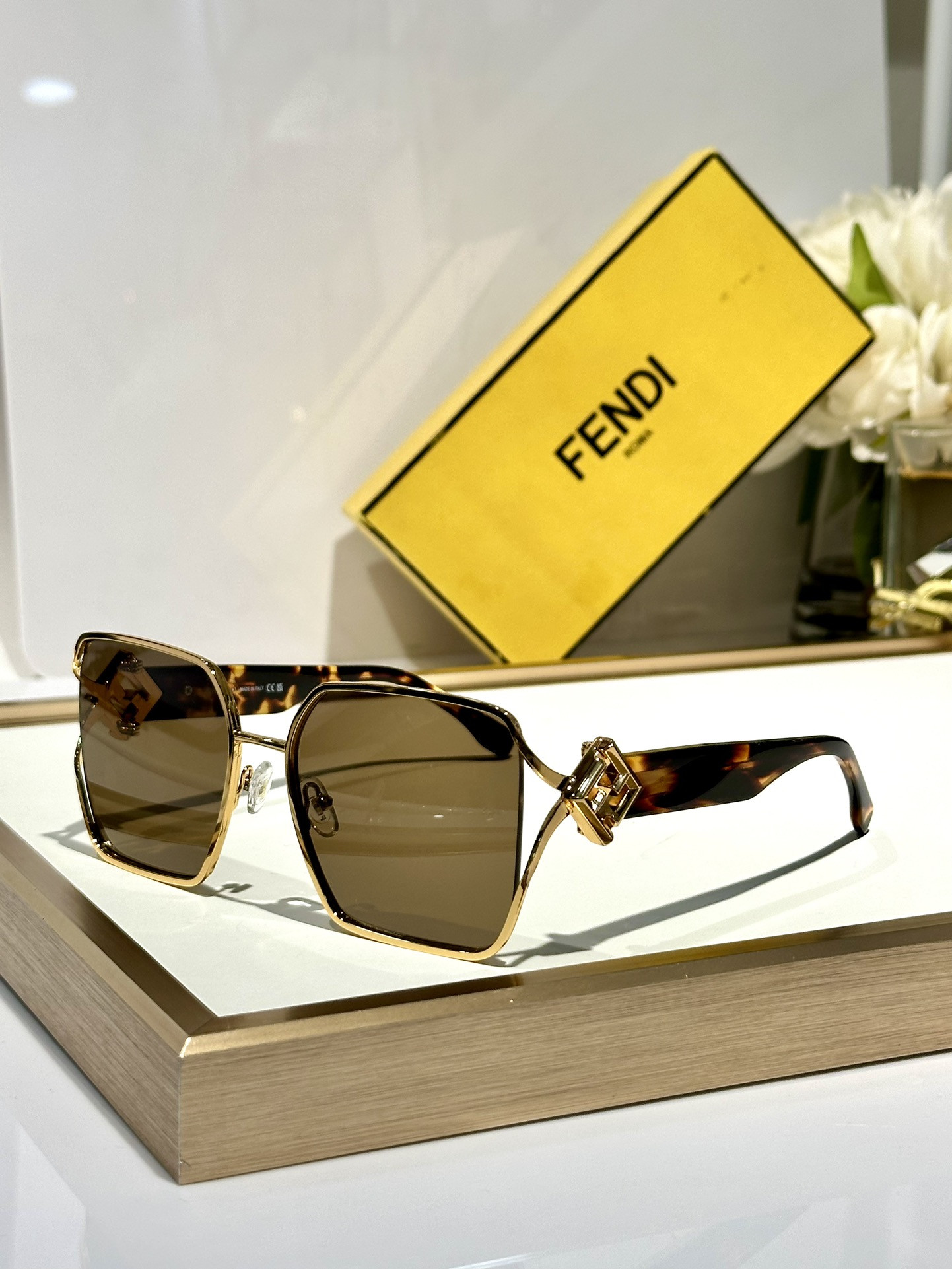 F**di glasses fe40151uu 50-21-135