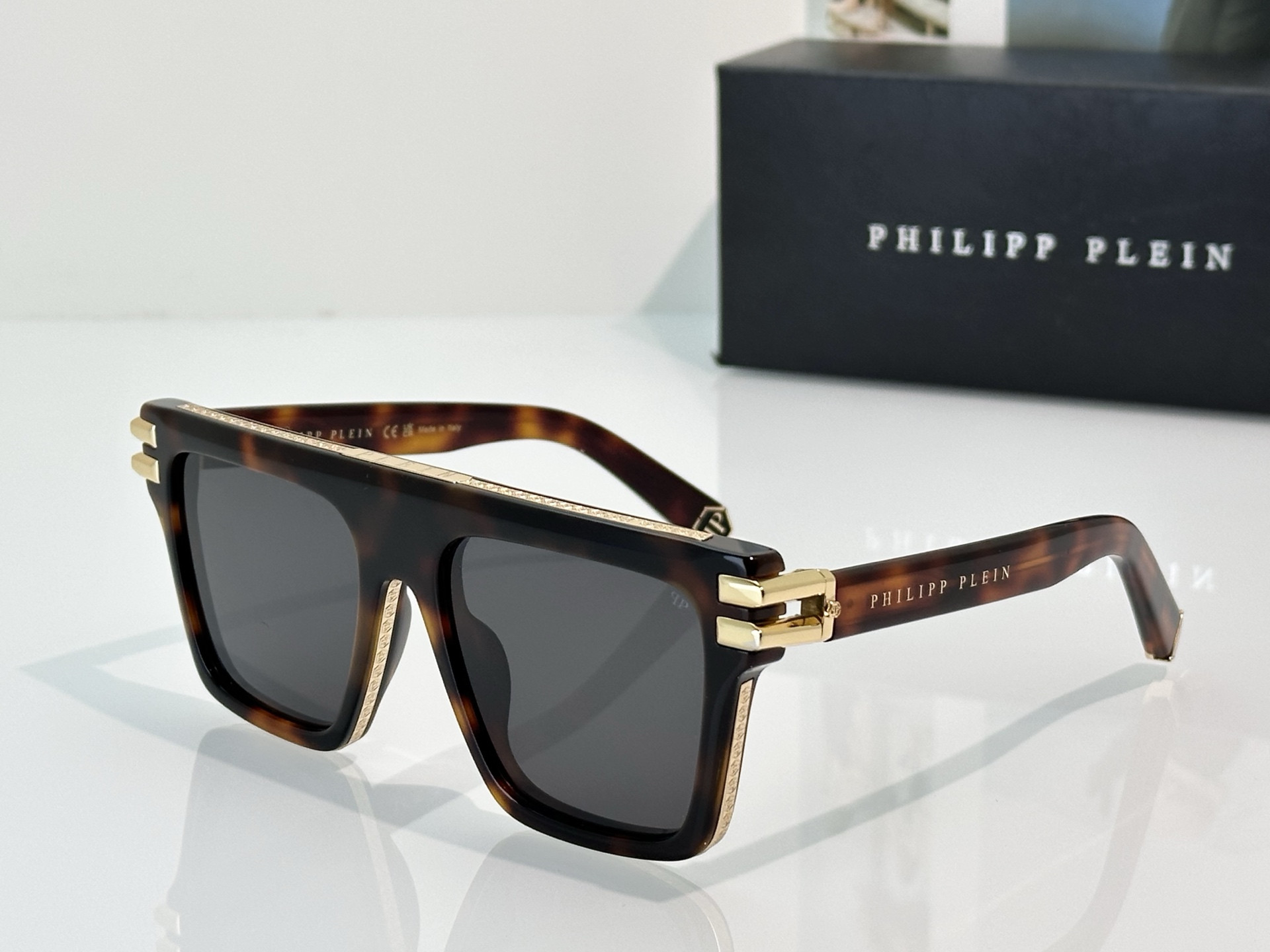 phi1ipp P1ein glasses spp98m 56-19-145