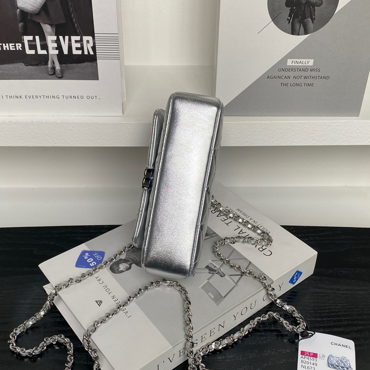 Ch*el clutch with chain ap4593 10x16.5x5cm