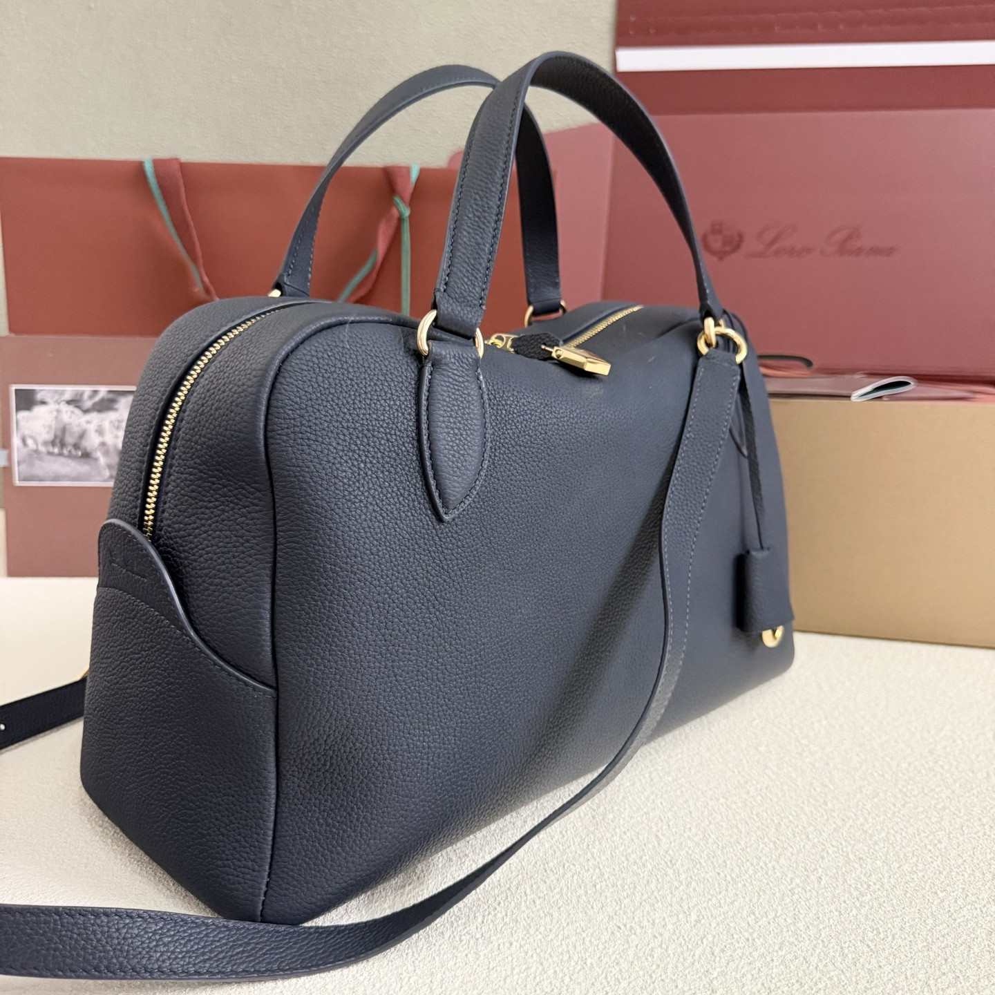 L**o p*ana needle deep royal blue 38x22x16cm