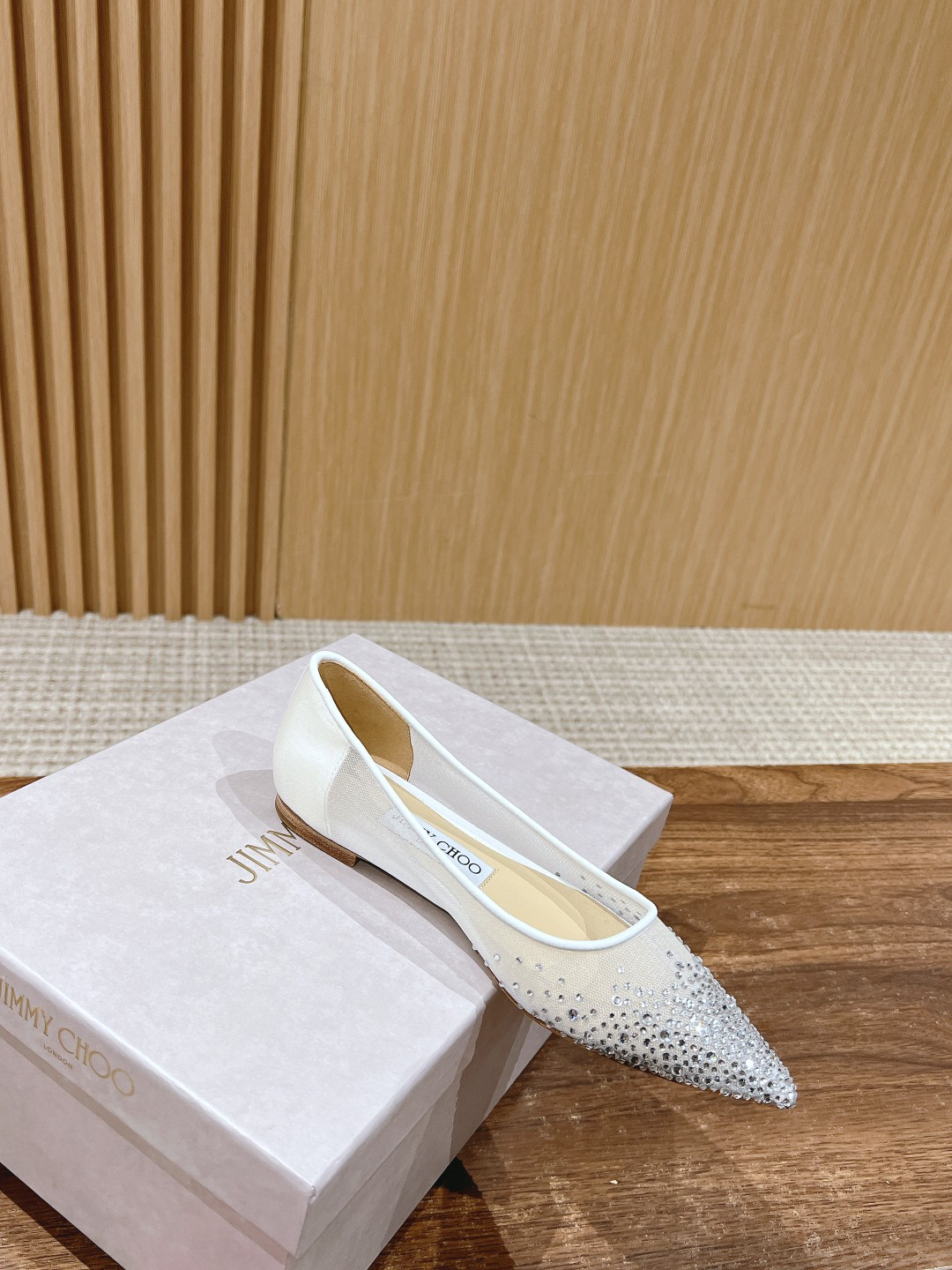 ua Ji*y Ch* flat shoes